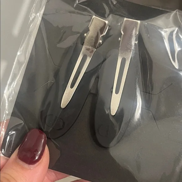 Dior Black and Silver Hair Clips - Picture 4 of 4